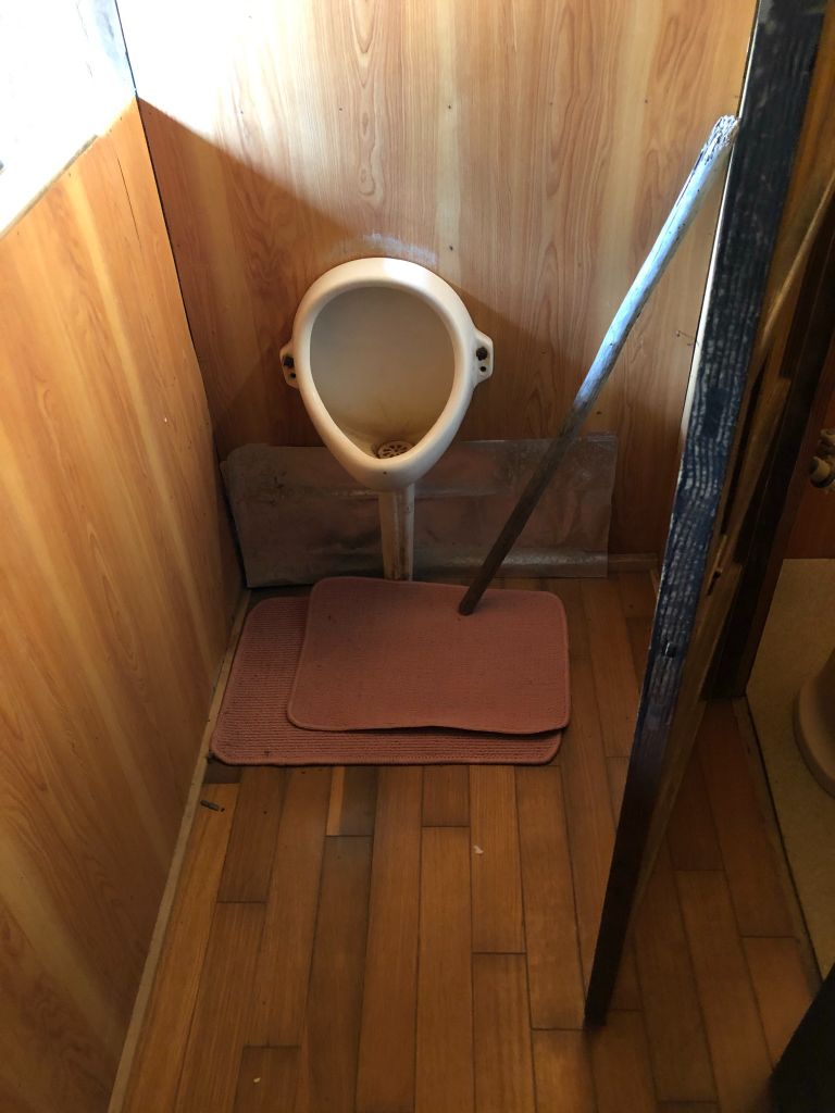 リフォーム前の和式トイレ